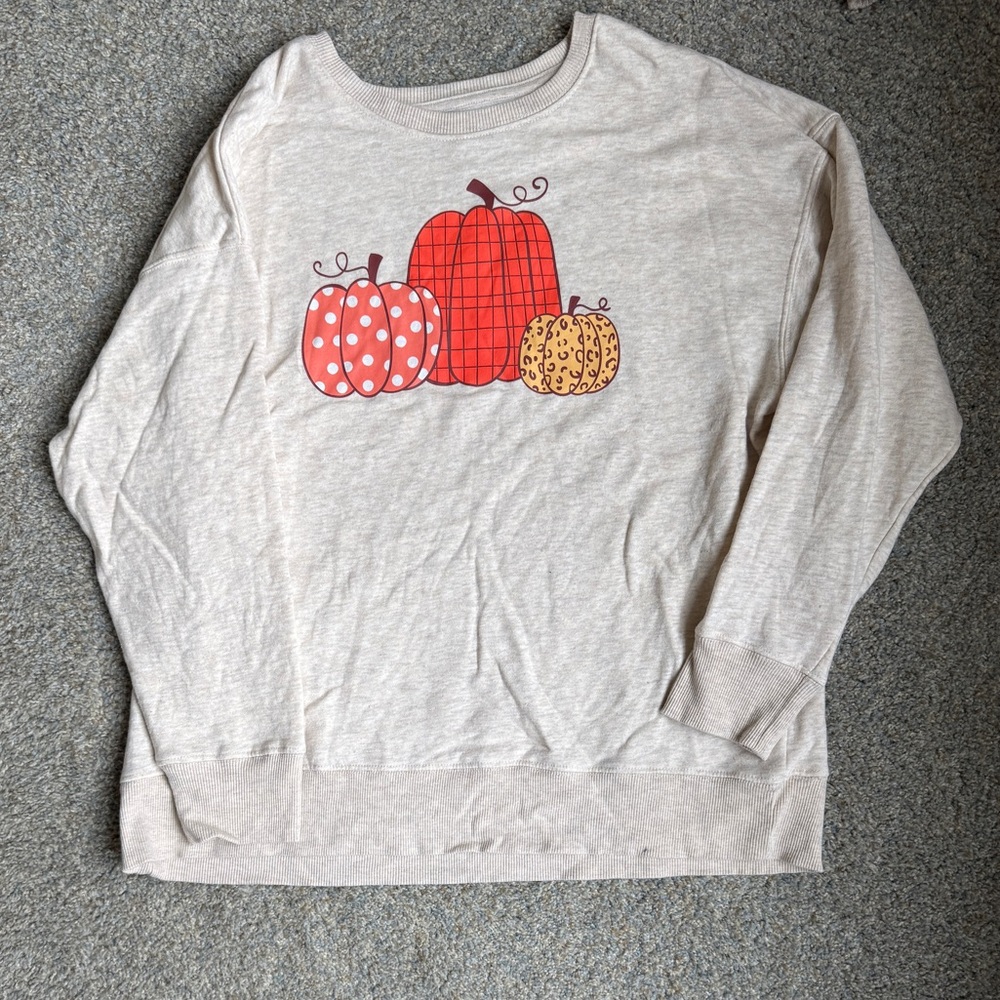 Cozy pumpkin crewneck sweatshirt size L